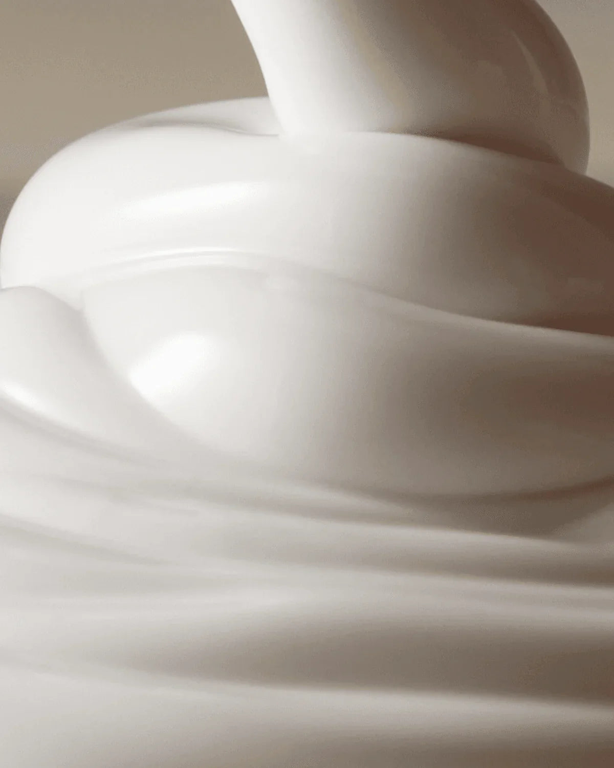 AXIS-Y mineral sunscreen with no white cast – ideal for Kuwait’s heat and humidity shop in kwuait