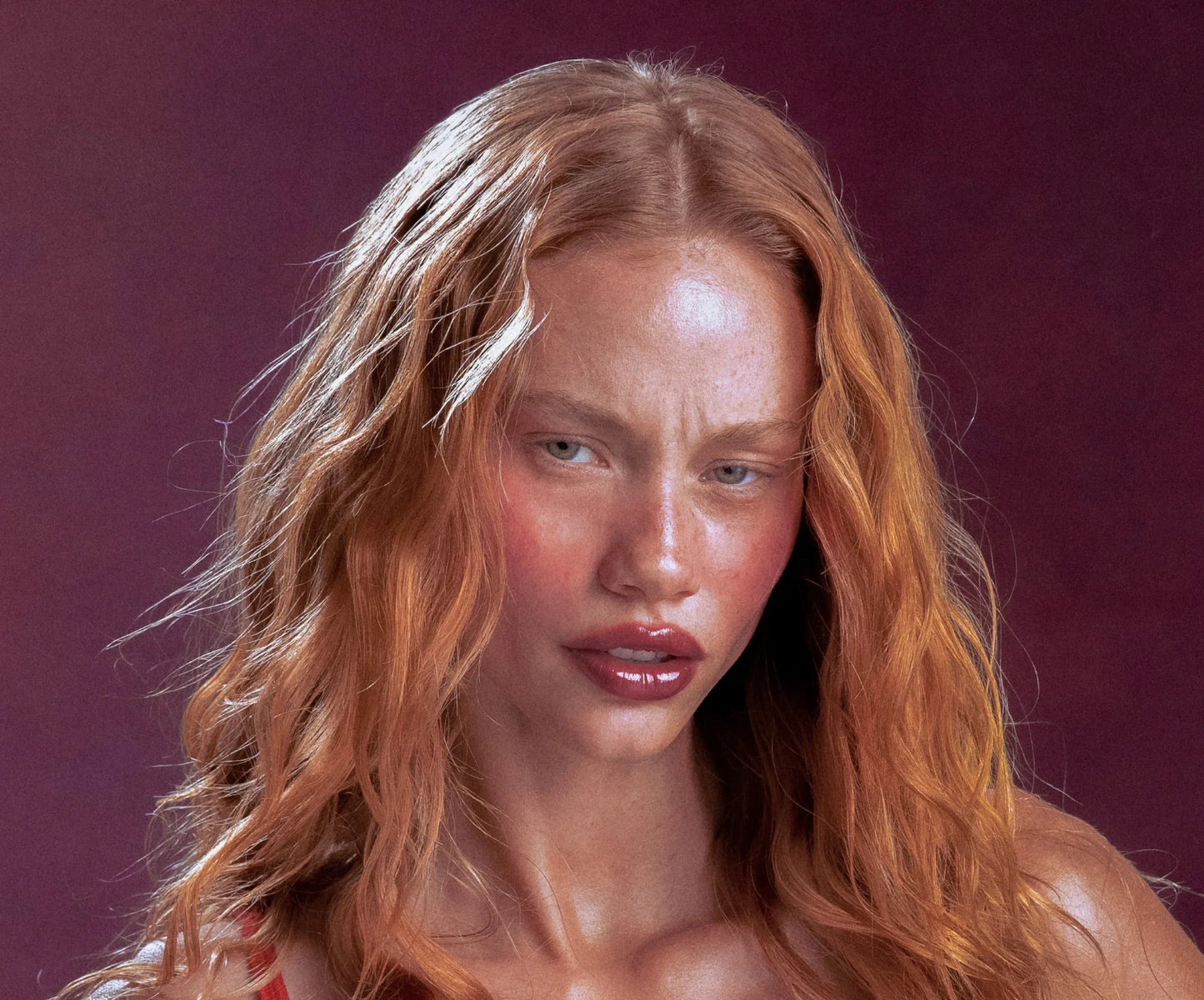 spring pocket blush ( limited edetion) - بلشر الجيب من رود هايلي بيبر موسم للخريف